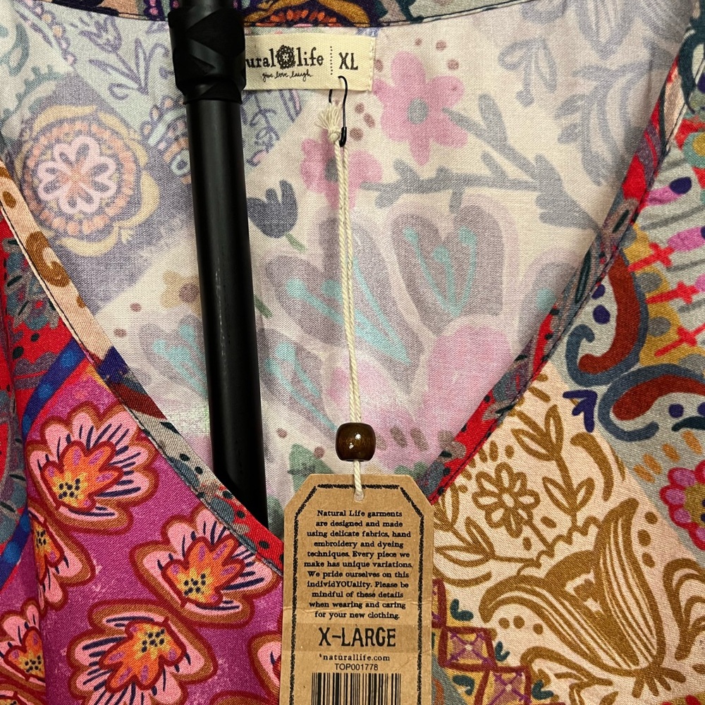 NWT NATURAL LIFE Multicolor Patchwork oversized V-Neck Blouse shirt top - Picture 2 of 9